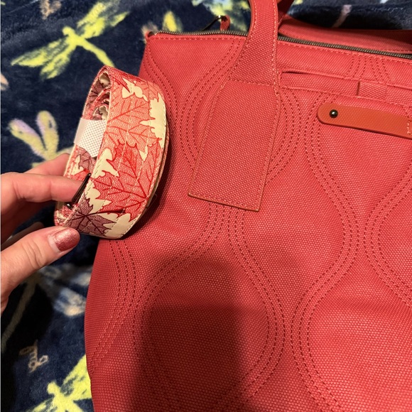 Lug Alto matte luxe in Rosewood Red with extra strap - Picture 7 of 7